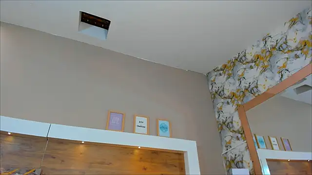 EmaBakker online show from 15, 3, 2025