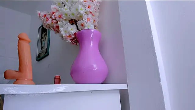 eimy skinny online show from 15, 3, 2025