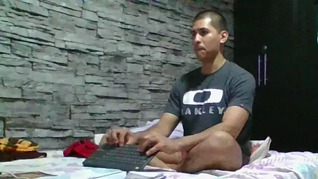 Snapshot of Sexylatin64 chatting on 3, 2, 2026 Sexylatin64 online show from 3, 2, 2026