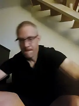 Snapshot of cjrrvjmooorewSghEtyGjky chatting on 4, 10, 2025 cjrrvjmooorewSghEtyGjky online show from 4, 10, 2025