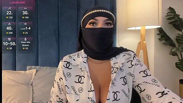 Snapshot of _malih_ chatting on 15, 12, 2025 malih online show from 15, 12, 2025