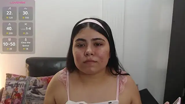 Laura Copers online show from 20, 6, 2026