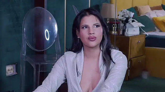 Snapshot of GiuliaHarvey chatting on 29, 11, 2025 GiuliaHarvey online show from 29, 11, 2025