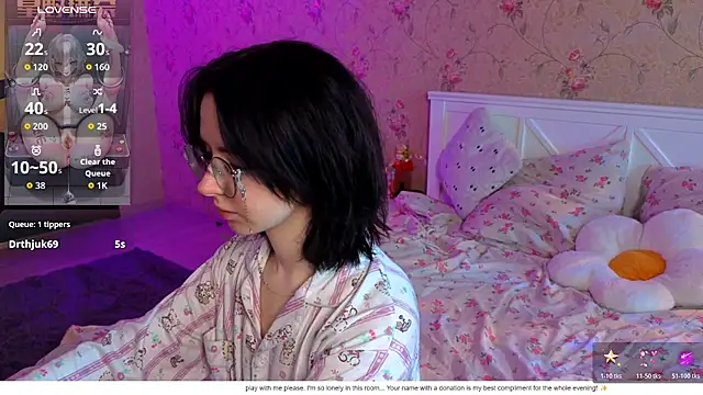 Nora Failure online show from 10, 4, 2026