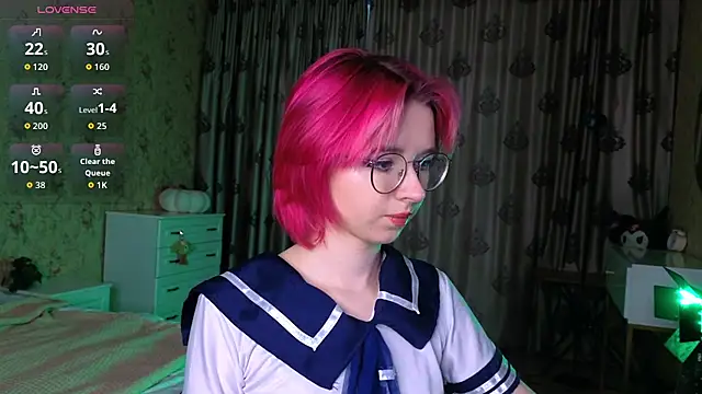 Nora Failure online show from 12, 9, 2025