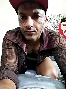 Daretodeviate online show from 15, 11, 2025