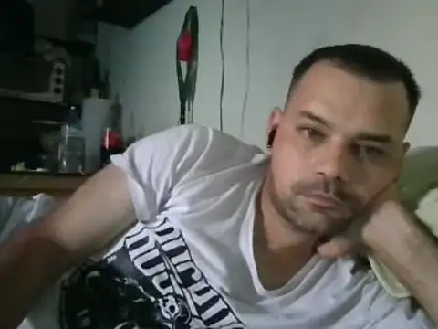 Lolosalvage83 online show from 12, 1, 2025