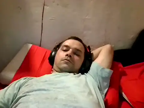 Lolosalvage83 online show from 4, 3, 2025