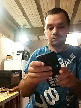 Lolosalvage83 online show from 24, 2, 2025