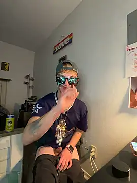 twentywithafelonyy online show from 1, 3, 2025