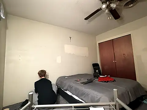 twentywithafelonyy online show from 23, 12, 2025