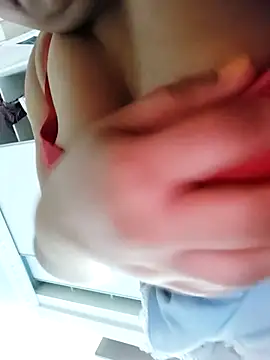 GoddessLorenaTheeSiren online show from 14, 1, 2026