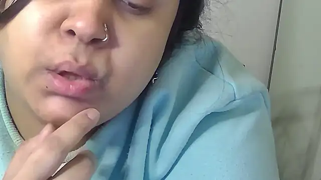 GoddessLorenaTheeSiren online show from 17, 9, 2025