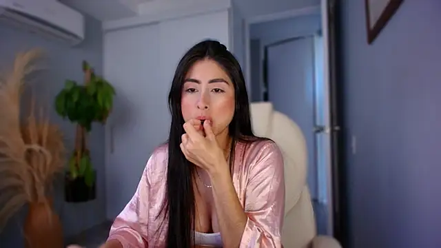 auroracaruso11 online show from 30, 9, 2025