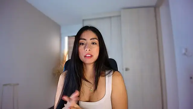 auroracaruso11 online show from 21, 7, 2026