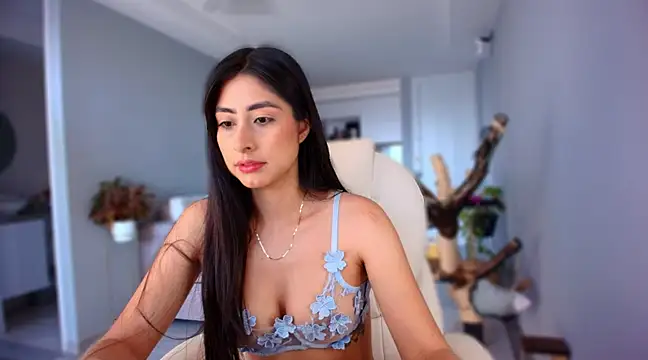 auroracaruso11 online show from 22, 3, 2025