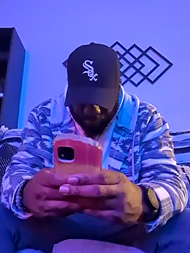 Stayinalive1992 online show from 21, 1, 2025