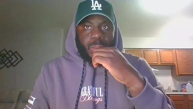 Stayinalive1992 online show from 28, 10, 2025