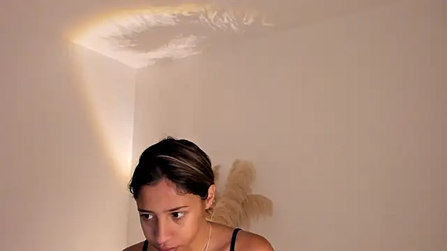 amelie murphy  online show from 18, 9, 2025