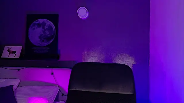 ParisFox  online show from 6, 1, 2026