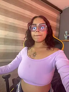 Liittleluaa  online show from 31, 1, 2025