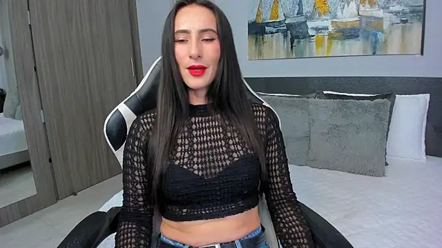 SaraGomez1 online show from 18, 5, 2026