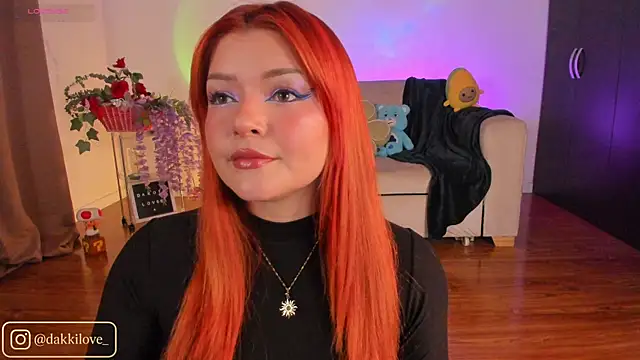 DAKOTA LOVEE online show from 23, 4, 2026