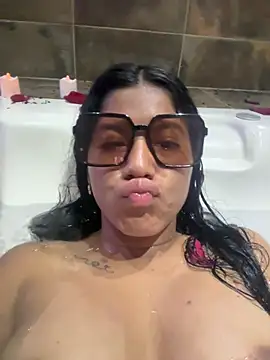 NiaBlanco online show from 11, 2, 2026