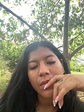 NiaBlanco online show from 15, 5, 2026