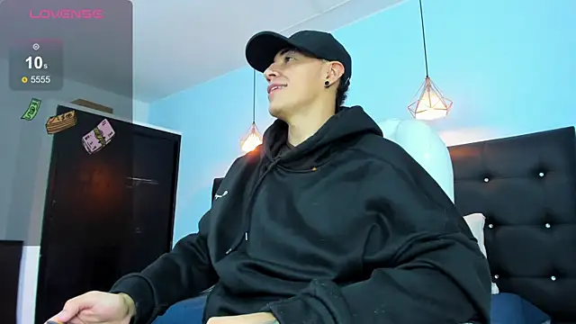 Lobo 17  online show from 27, 11, 2025