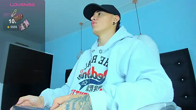 Lobo 17  online show from 17, 12, 2025