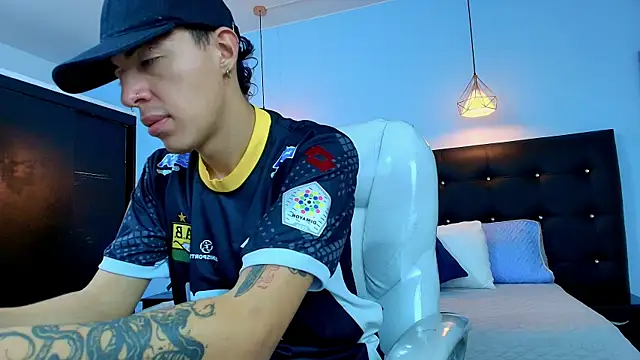 Lobo 17  online show from 19, 3, 2025