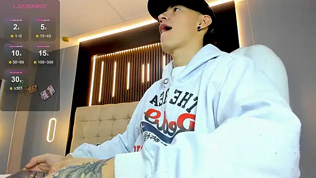 Lobo 17  online show from 7, 3, 2026