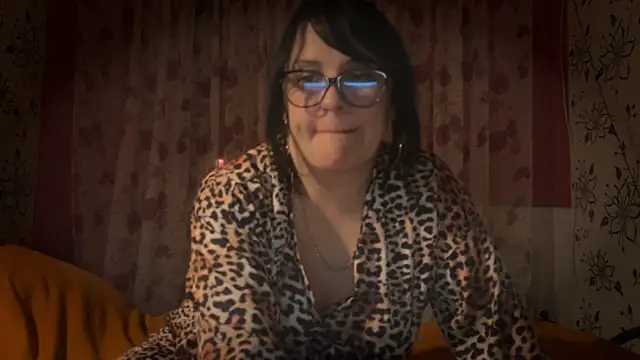 Snapshot of StellarTeam chatting on 20, 12, 2025 StellarTeam online show from 20, 12, 2025