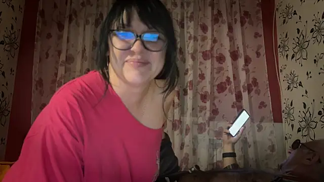 Snapshot of StellarTeam chatting on 6, 11, 2025 StellarTeam online show from 6, 11, 2025