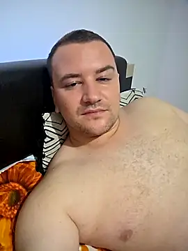 KarlosCarutox online show from 7, 10, 2025