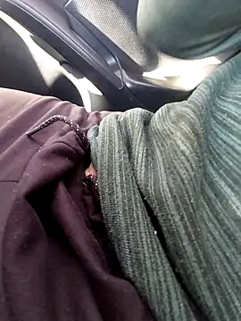 QcMisterv13 online show from 29, 10, 2025