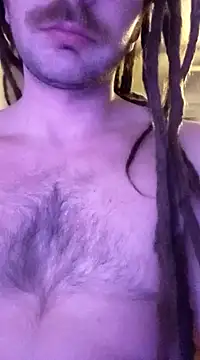 QcMisterv13 online show from 8, 2, 2025