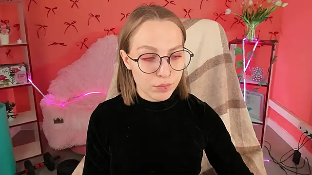 Snapshot of AphexQueen chatting on 18, 3, 2025 AphexQueen online show from 18, 3, 2025