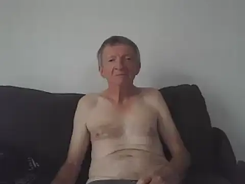 Snapshot of naturiste974 chatting on 15, 3, 2025 naturiste974 online show from 15, 3, 2025