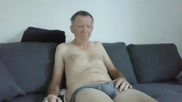 naturiste974 online show from 28, 5, 2026