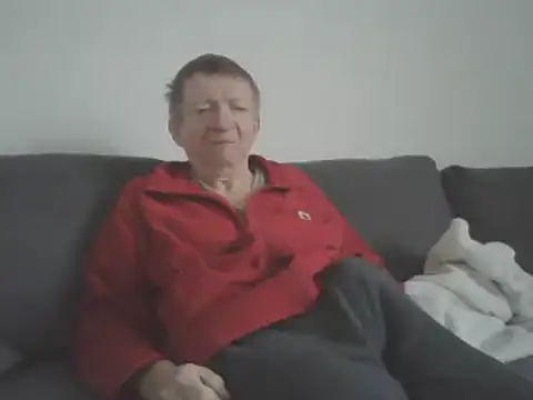 Snapshot of naturiste974 chatting on 23, 1, 2025 naturiste974 online show from 23, 1, 2025