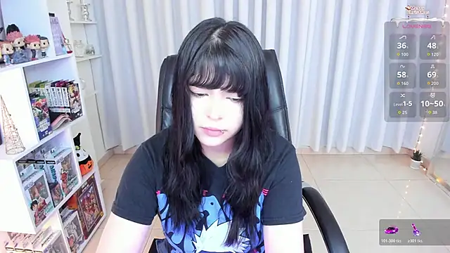 misshoneyxxx online show from 20, 11, 2025