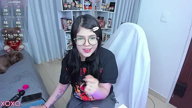 misshoneyxxx online show from 6, 3, 2026