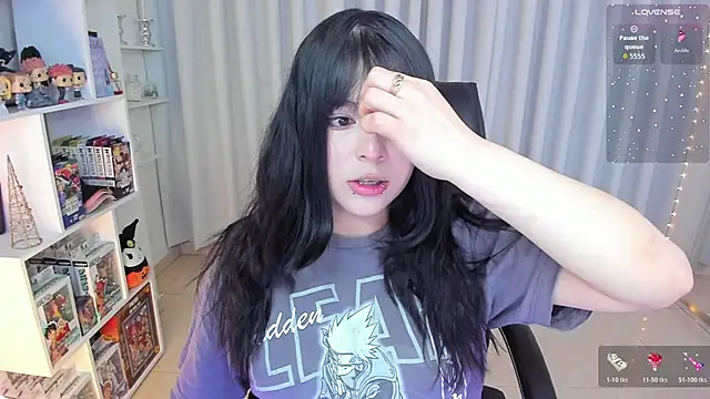 misshoneyxxx online show from 12, 11, 2025