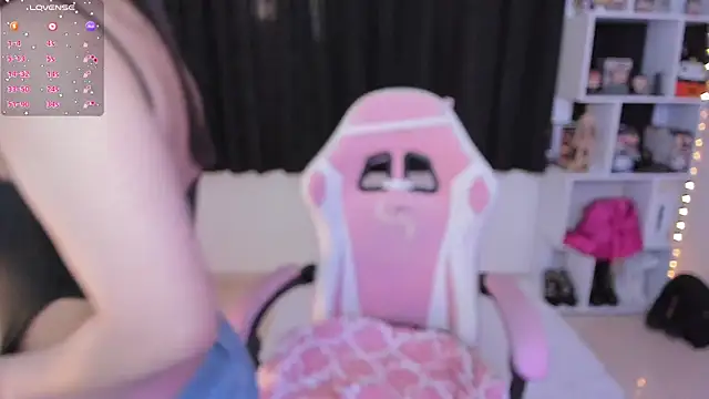 misshoneyxxx online show from 16, 3, 2025