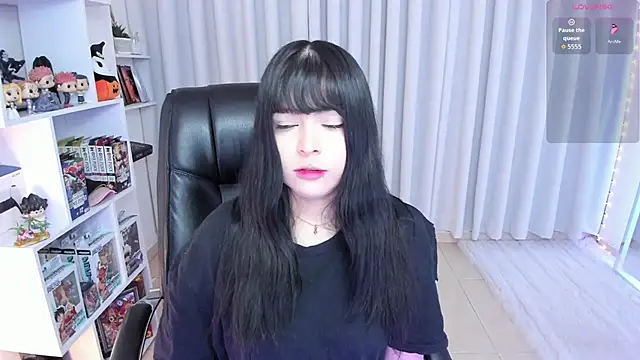 misshoneyxxx online show from 7, 10, 2025