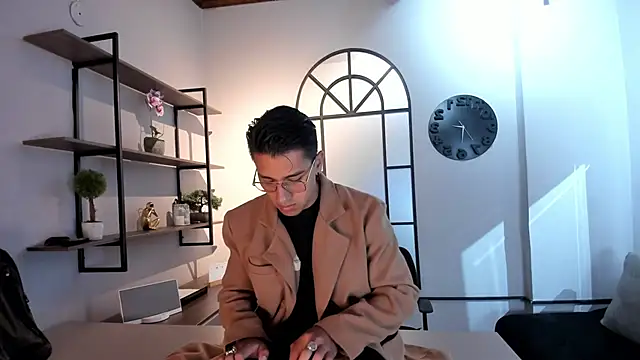 Andy Joy  online show from 28, 9, 2025