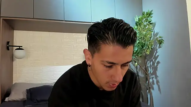 Andy Joy  online show from 11, 9, 2025