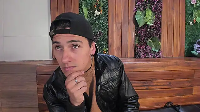 Andy Joy  online show from 5, 4, 2026